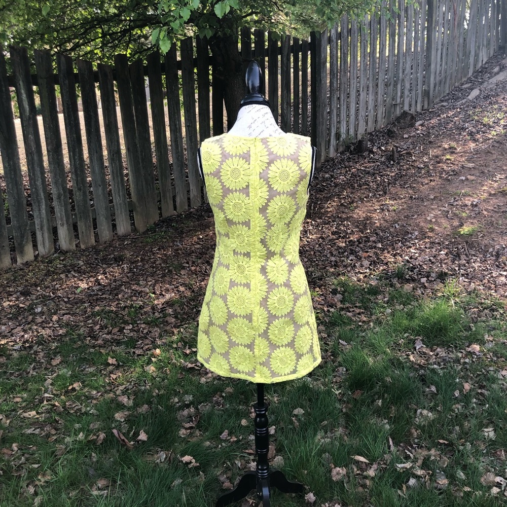 BLU PEPPER Dress - Picture 2 of 6